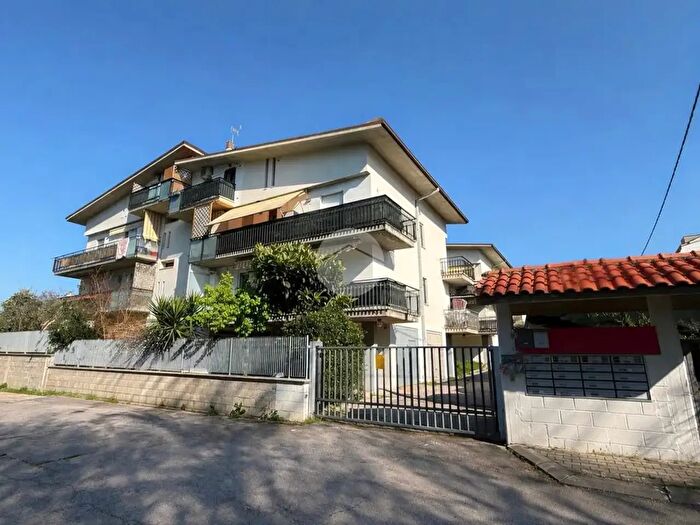 Appartamento trilocale in vendita in Via Ciafarda, San Giovanni Teatino
