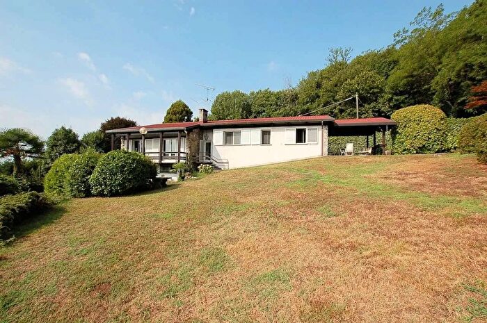 Casa con 10 locali in vendita in Via Motto Mirabello Arona Novara, Arona