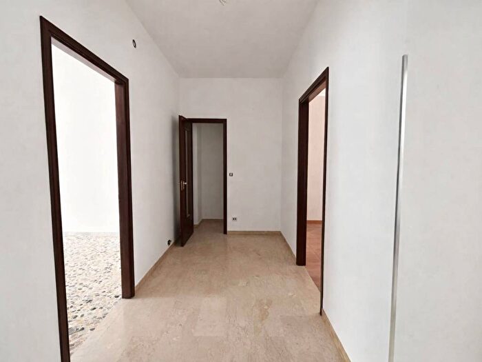 Appartamento trilocale in affitto in Via Pio Foà, San Salvario Dante, Torino