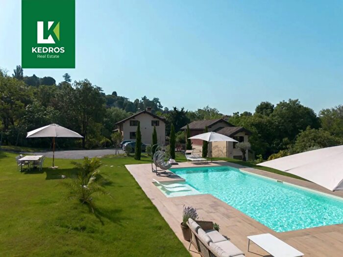 Casa con 9 locali in affitto in Viale Europa, Varese