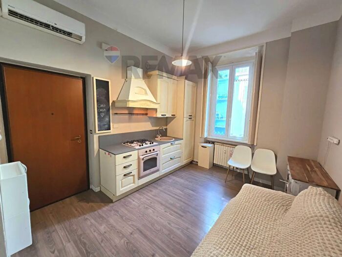 Appartamento bilocale in affitto in Piazza Duca d'Aosta, Milano