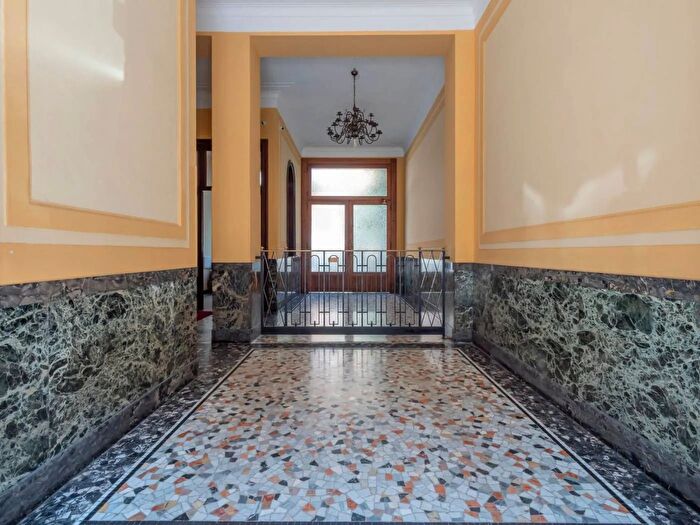 Appartamento monolocale in affitto in Via Archimede Milano, Milano