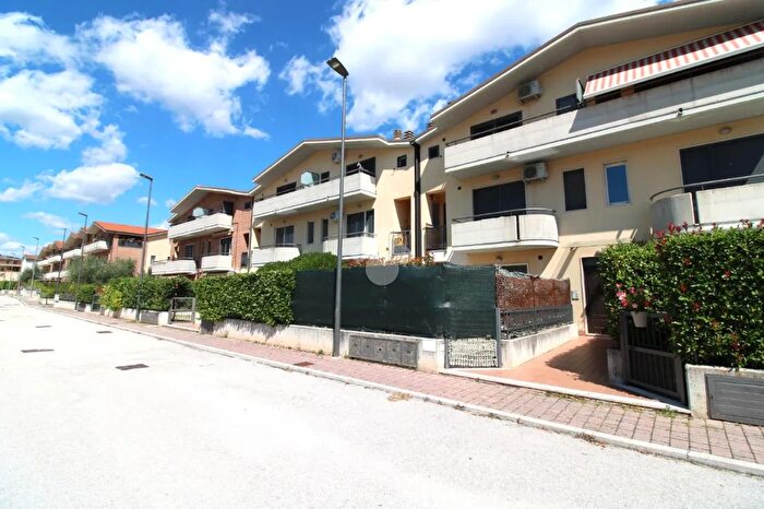 Appartamento trilocale in vendita in Via Roma, Mirabello Sannitico