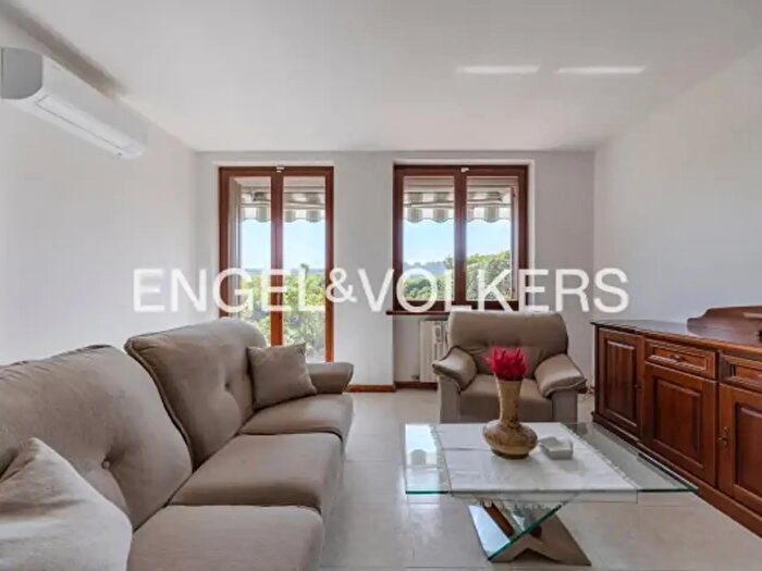 Casa con 6 locali in vendita in Contrada Moranda, Verona