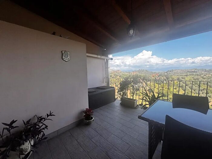 Appartamento quadrilocale in vendita in Via Cesare Battisti, Morlupo