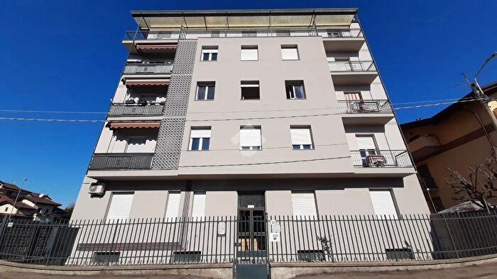 Appartamento bilocale in vendita in Via Gramsci, Senago