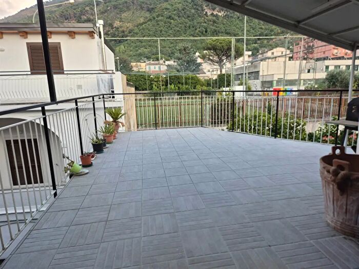 Appartamento trilocale in vendita in Roccapiemonte