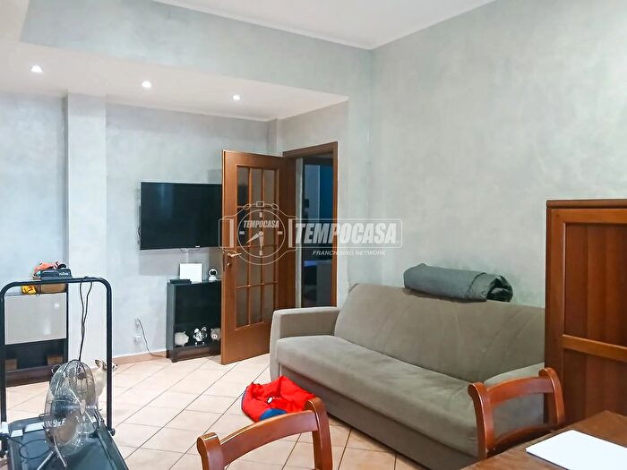 Appartamento trilocale in vendita in Vicolo Cacciatori, Pantigliate