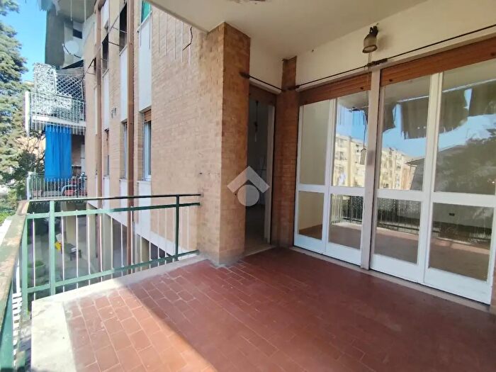 Appartamento quadrilocale in vendita in Via Siena, Foligno