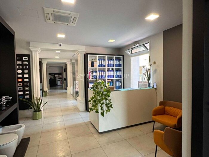 Casa in vendita in Viale Carso, Centro, Locate di Triulzi