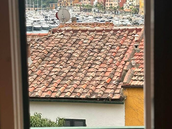 Appartamento con 6 locali in affitto in Rispescia, Grosseto