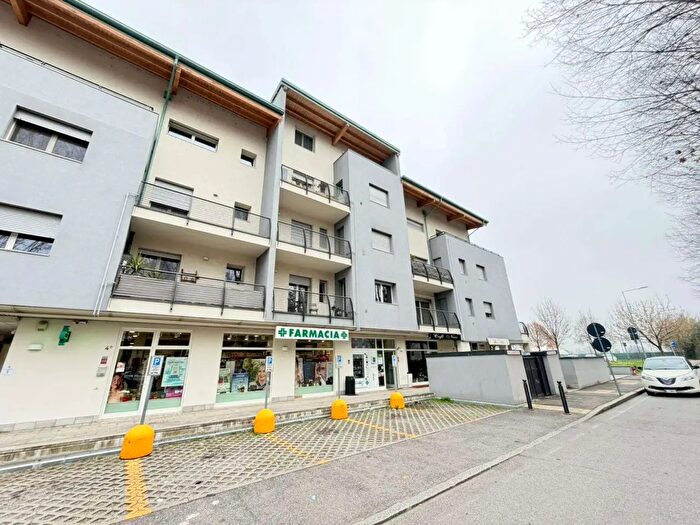 Appartamento bilocale in affitto in Via Tadino, Bergamo