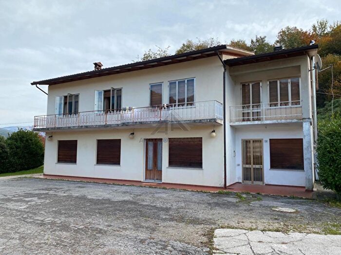 Appartamento in vendita in Possagno