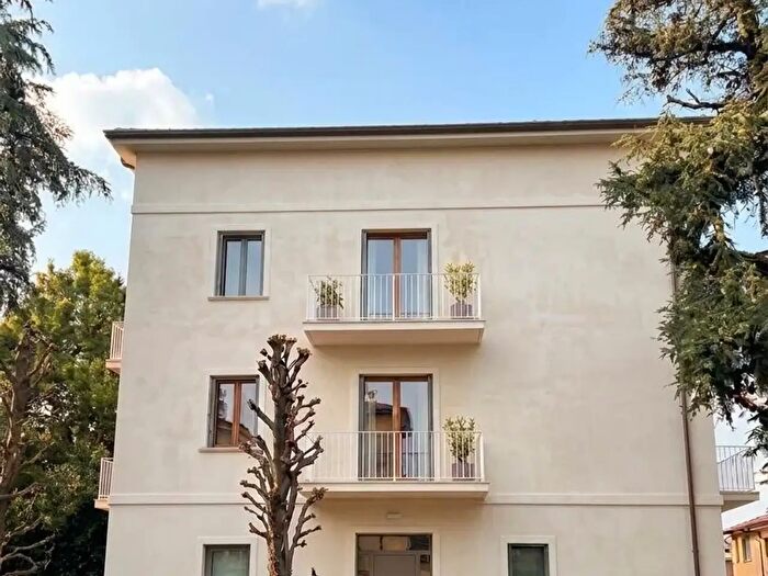 Appartamento trilocale in vendita in Pistoia