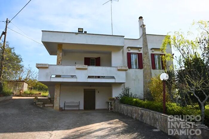 Casa trilocale in vendita in Fasano Contrada Canale di Pirro Brindisi Fasano, Fasano