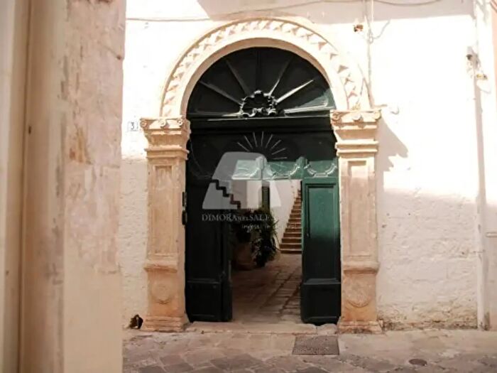 Casa con 6 locali in vendita in Via Alessio Comneno, Alessano