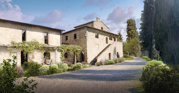 Casa con 6 locali in vendita in Castelnuovo Berardenga