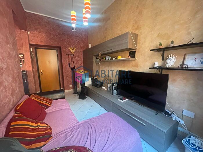 Appartamento trilocale in vendita in Livorno