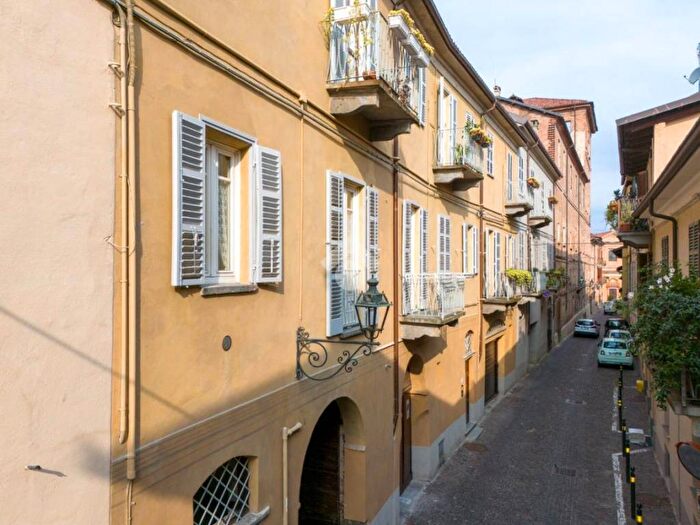 Appartamento trilocale in affitto in Via rifreddo, Centro, Saluzzo