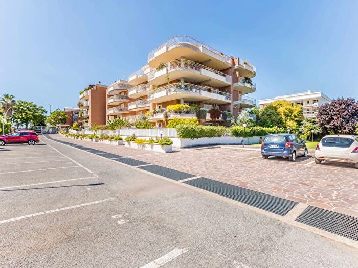 Appartamento bilocale in affitto in Largo Giuseppe Guastalla, Mezzocammino, Roma
