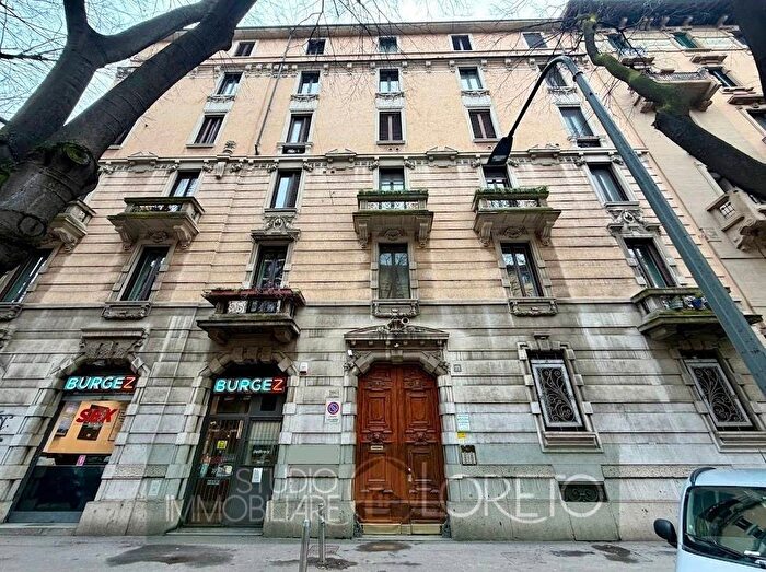 Appartamento bilocale in affitto in Via Bartolomeo Eustachi, Morgagni, Milano