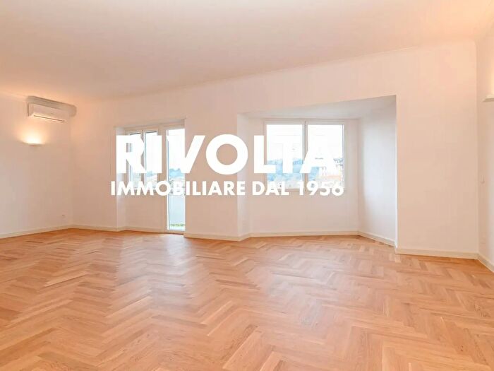 Appartamento con 6 locali in affitto in Piazza Bainsizza, Roma