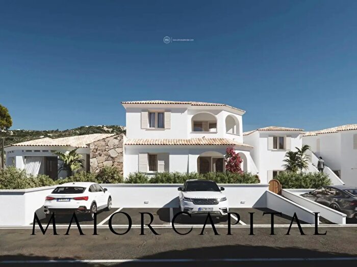 Casa quadrilocale in vendita in Budoni