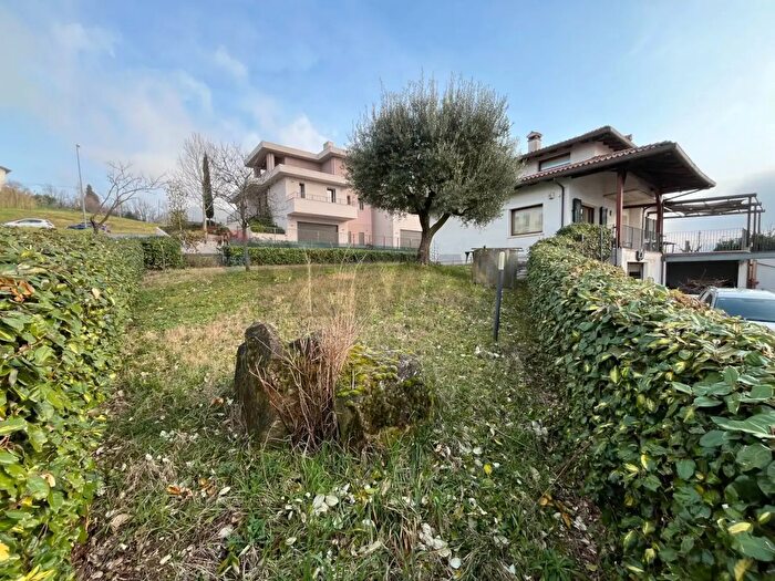 Casa con 6 locali in vendita in San Marino