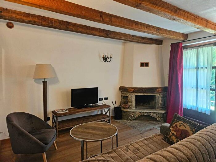 Appartamento trilocale in affitto in Frazione Derby, Derby Villaret, La Salle