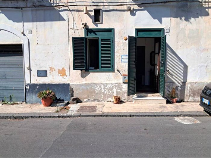 Appartamento trilocale in affitto in Via San Francesco d'Assisi, Lentini