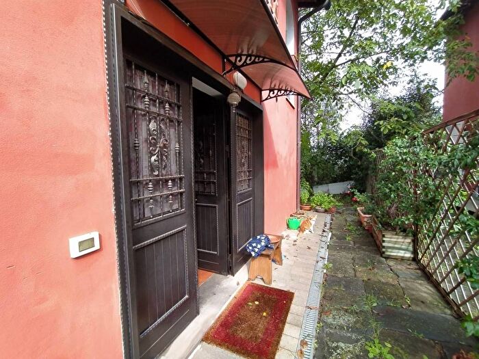 Casa bilocale in affitto in Via dellArrigo, Mosciano Casignano Giogoli, Scandicci