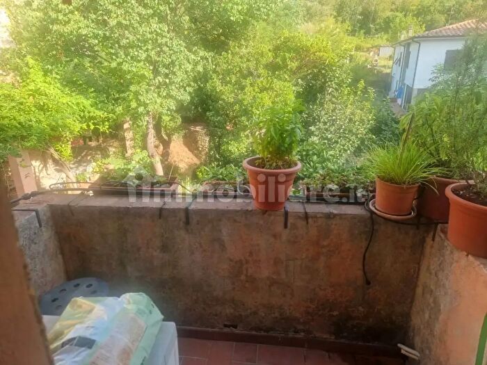 Casa con 6 locali in vendita in Calci