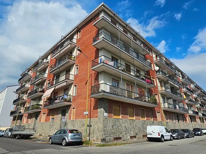 Appartamento in vendita in Via Ettore May, Pinerolo