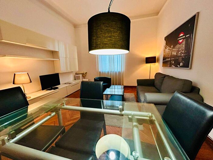 Appartamento bilocale in affitto in Viale Premuda, Piave Tricolore, Milano