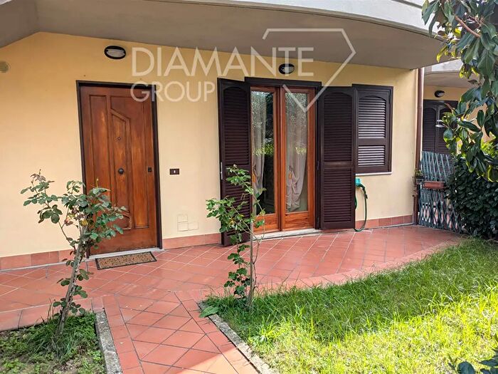 Appartamento trilocale in vendita in Castiglione Del Lago