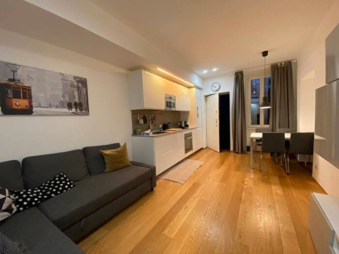 Appartamento bilocale in affitto in Via Lodovico Muratori, Porta Romana Medaglie dOro, Milano