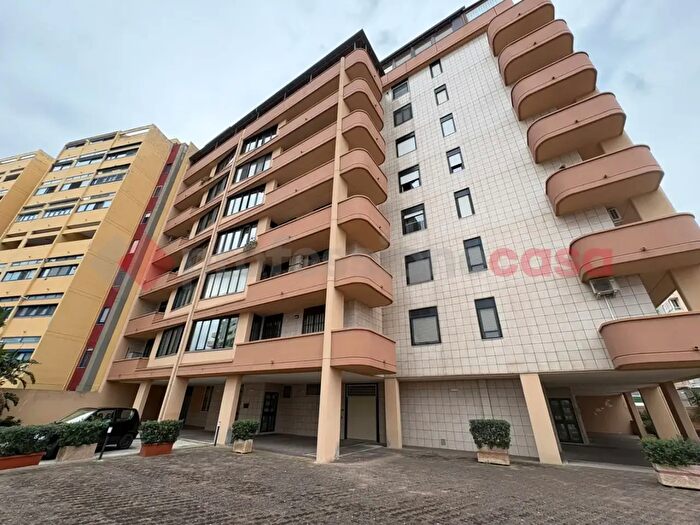 Appartamento quadrilocale in vendita in Via Cimarosa b, Bari