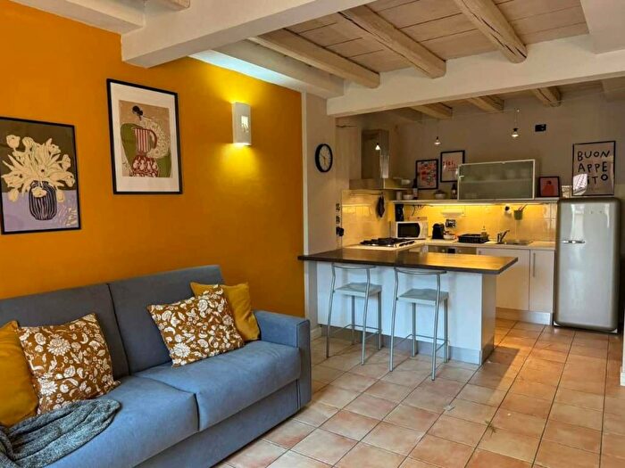 Appartamento bilocale in affitto in Via Bertiera, Centro Storico, Bologna