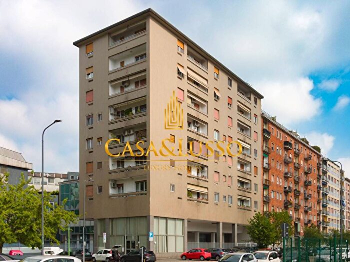 Appartamento con 5 locali in affitto in Piazzale Francesco Accursio, Certosa, Milano