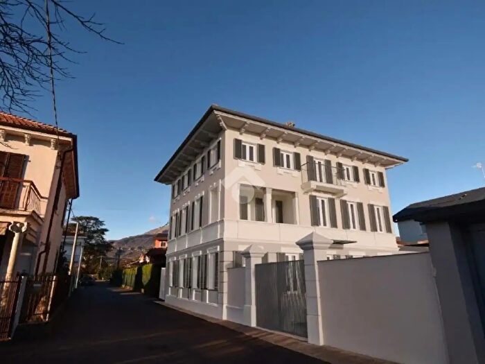 Appartamento trilocale in vendita in Corso Vercelli, Ivrea