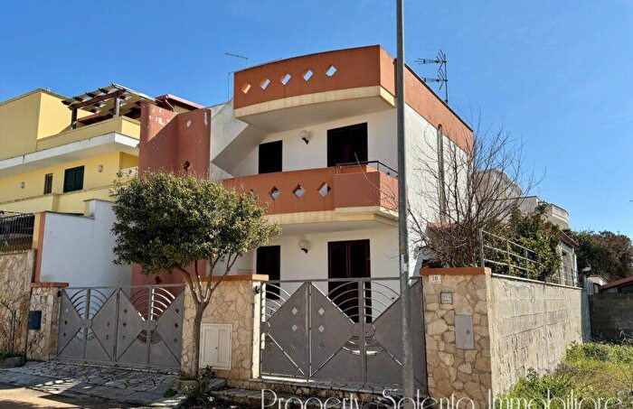 Case in Vendita e in Affitto - 2