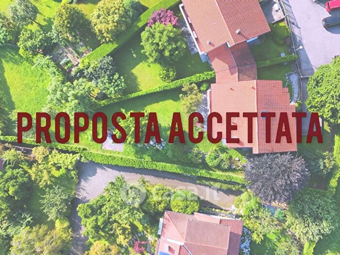 Casa in vendita in Casciago