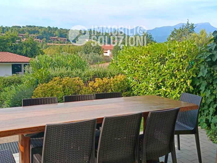 Casa quadrilocale in affitto in VIA MOLARIA, Pieve Vecchia Villaggio Sanghen, Manerba del Garda