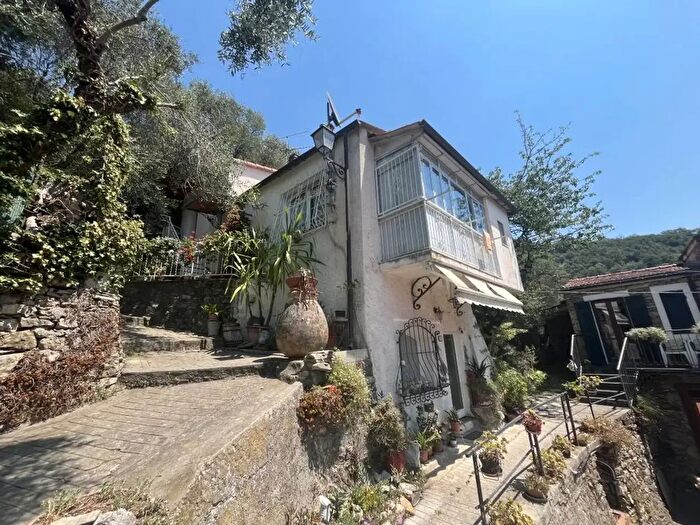 Casa quadrilocale in vendita in Via Sant'Antonio, Prela'