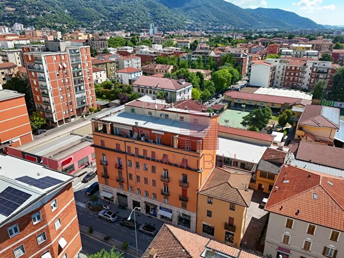 Appartamento monolocale in vendita in Via Cremona, Brescia