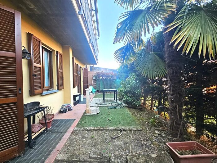 Appartamento bilocale in vendita in Via Mantova, Grezzago