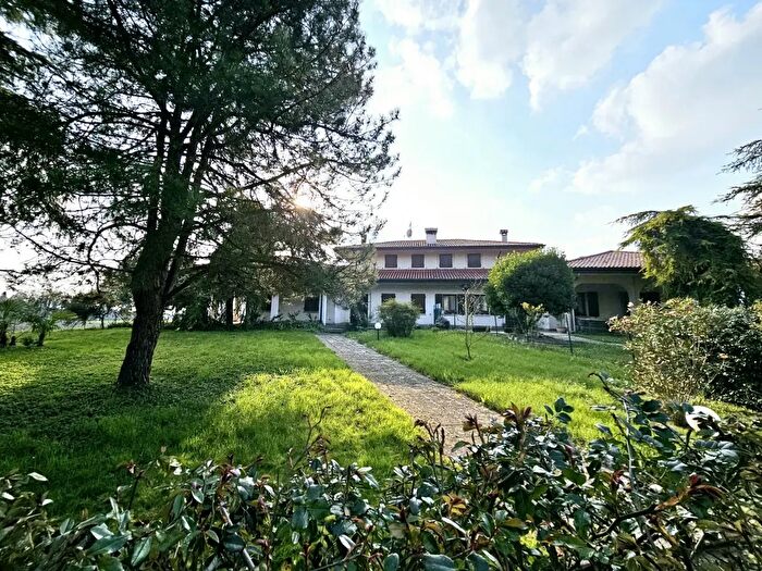 Casa con 5 locali in vendita in Via Bagno, Cinto Euganeo