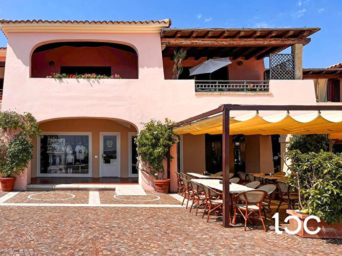 Appartamento quadrilocale in vendita in San Teodoro