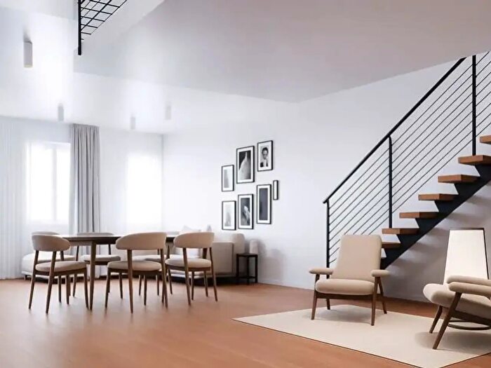 Appartamento quadrilocale in vendita in Via Santa Chiara, Padova