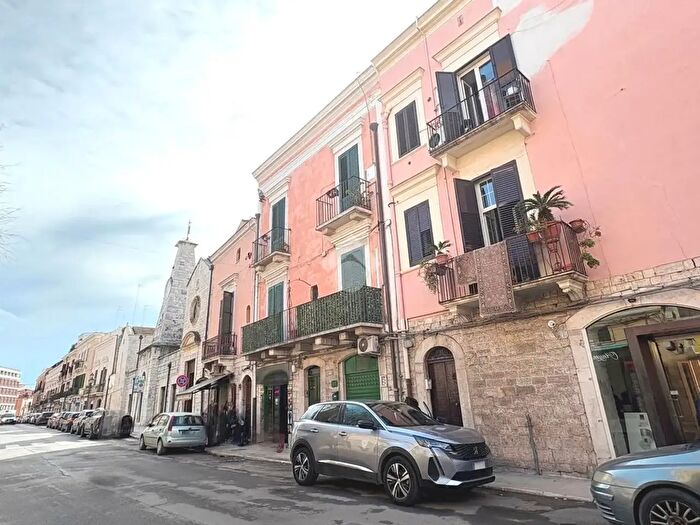 Appartamento trilocale in vendita in Corso Vittorio Emanuele, Barletta